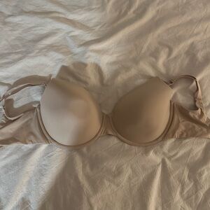 SKIMS fits everybody tshirt bra